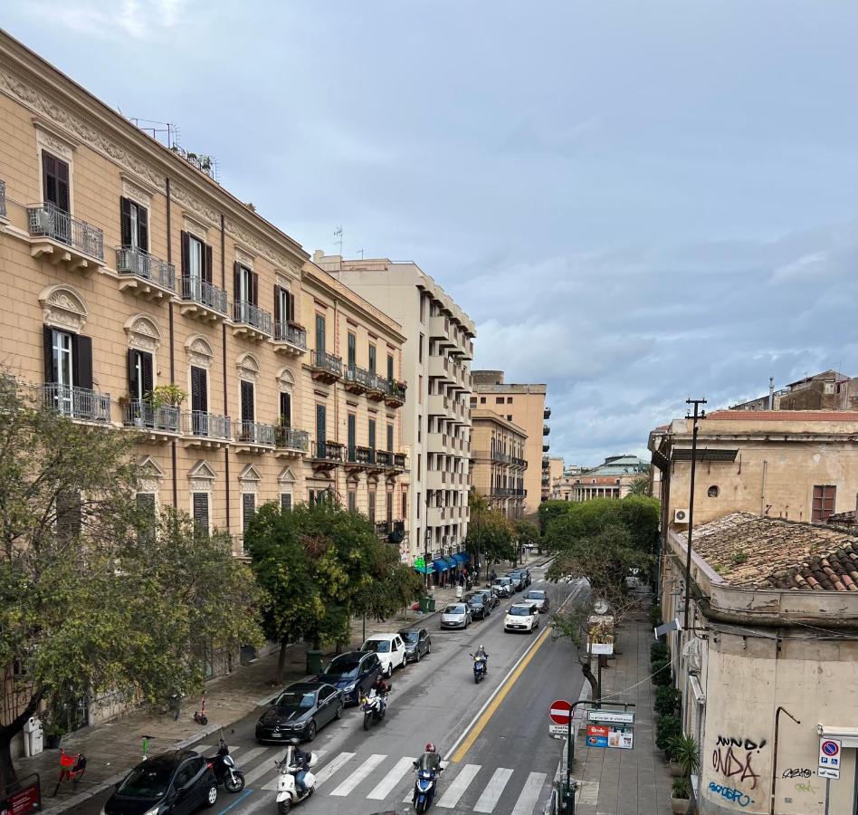 Holiday & House - Imparato Palermo Centro Politeama Екстериор снимка