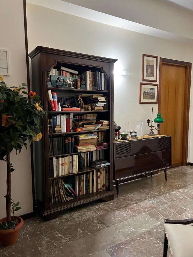 Holiday & House - Imparato Palermo Centro Politeama Екстериор снимка